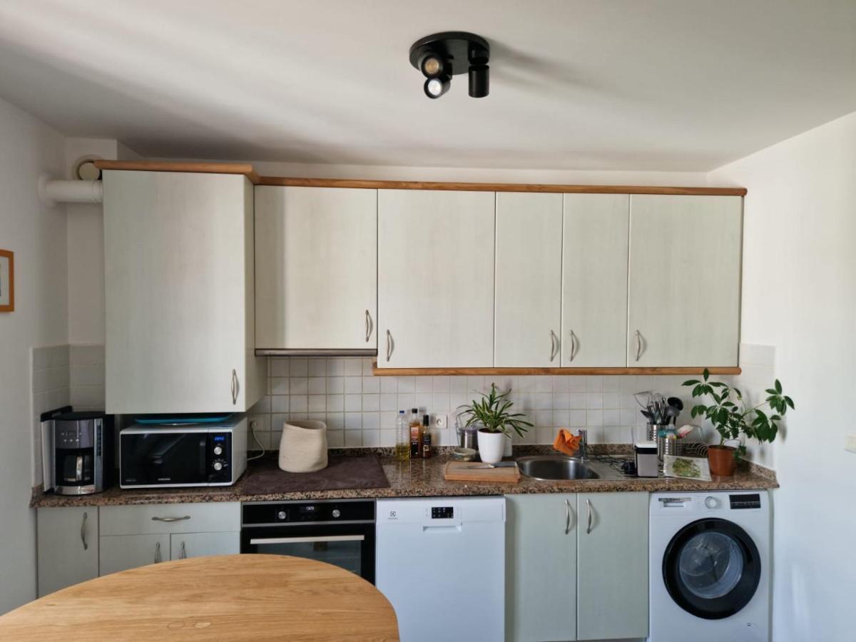 Appartement Suhalmendi Sare Ngoại thất bức ảnh